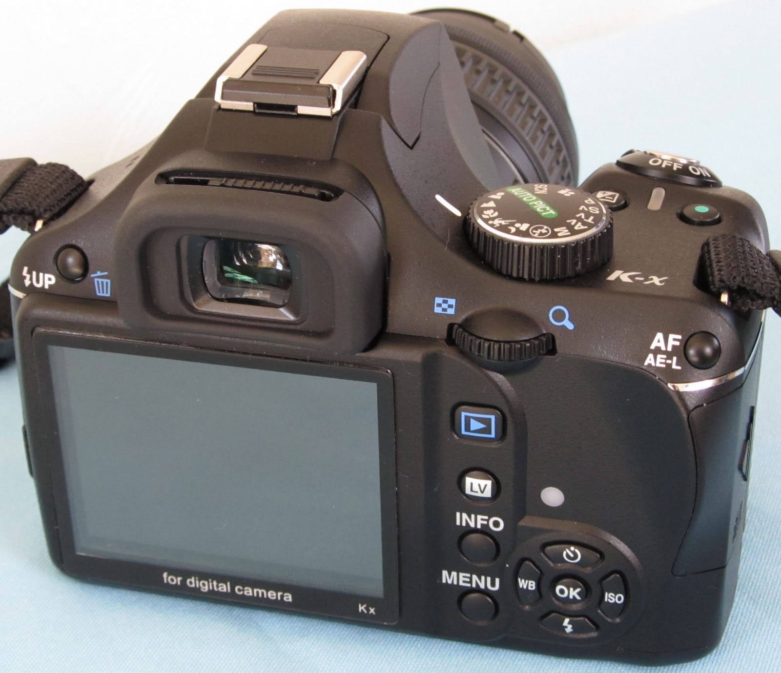 Pentax Kx Pentax K-x Digital SLR With LCD And 18-55mm AL